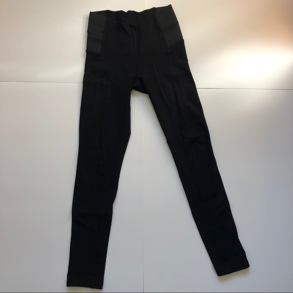 Black jegging pant - Picture 2 of 3